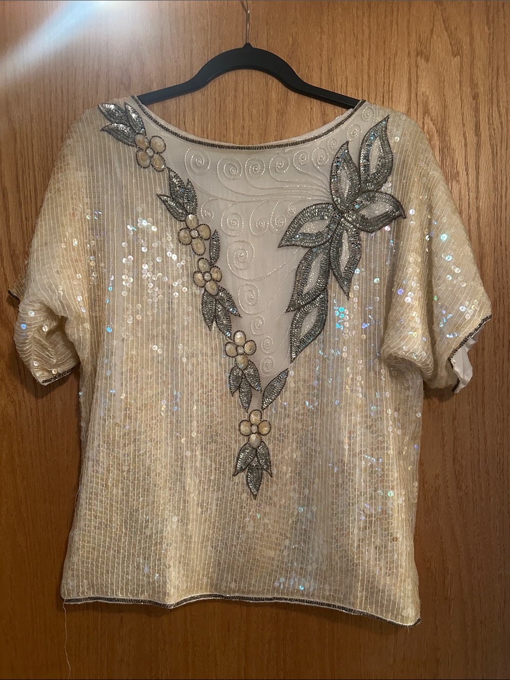 Vintage Embellished Cream Sequin Floral Appliqué Women's Blouse